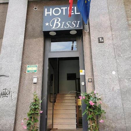 Hotel Bissi Milão Exterior foto